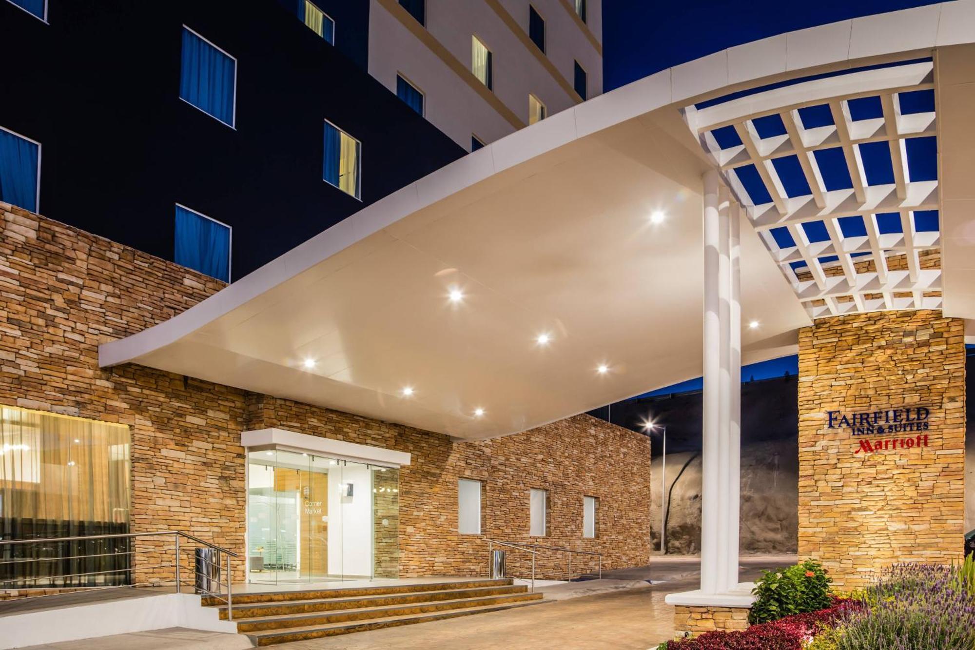Fairfield Inn & Suites Queretaro Juriquilla Экстерьер фото