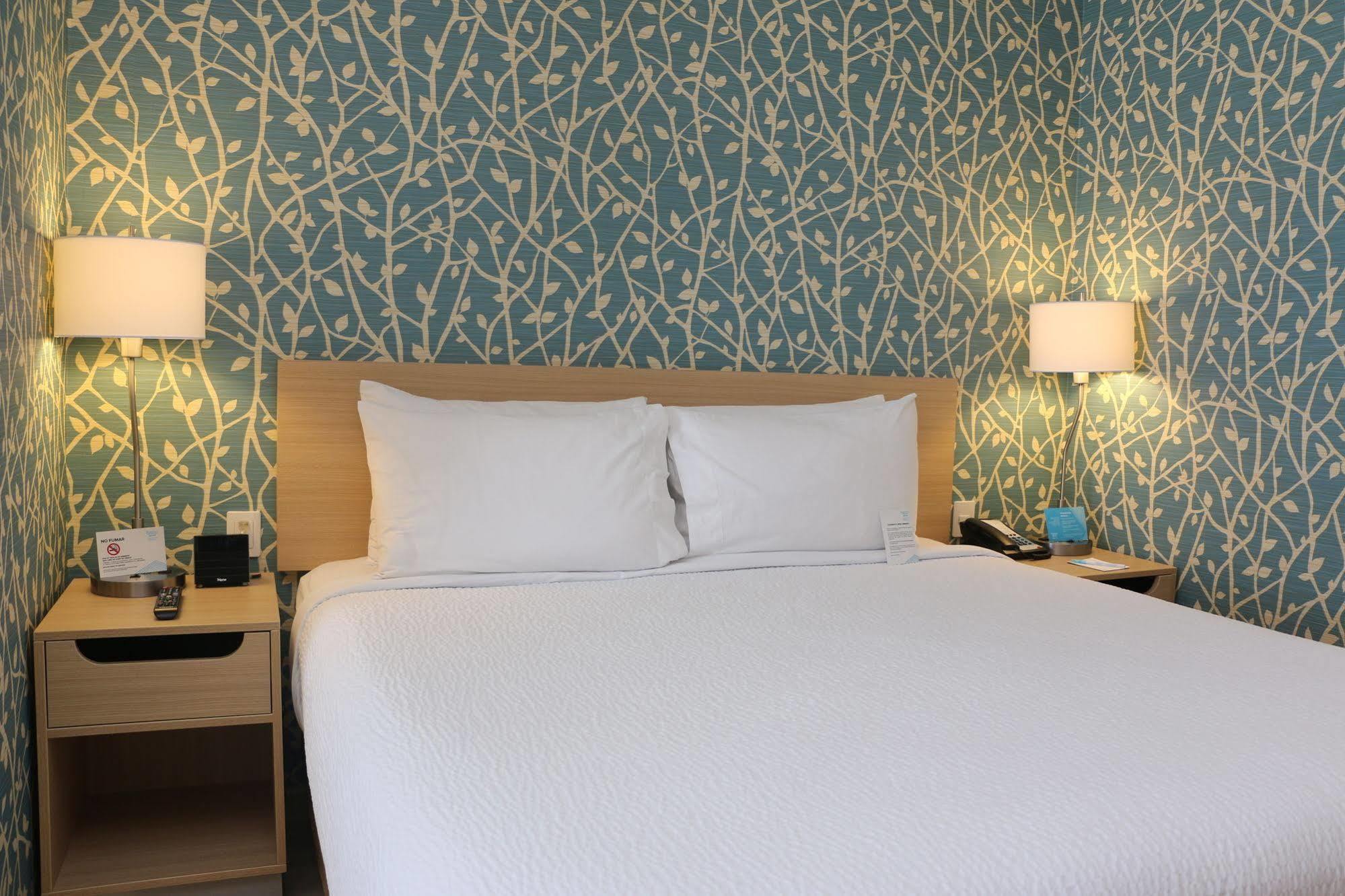 Fairfield Inn & Suites Queretaro Juriquilla Экстерьер фото